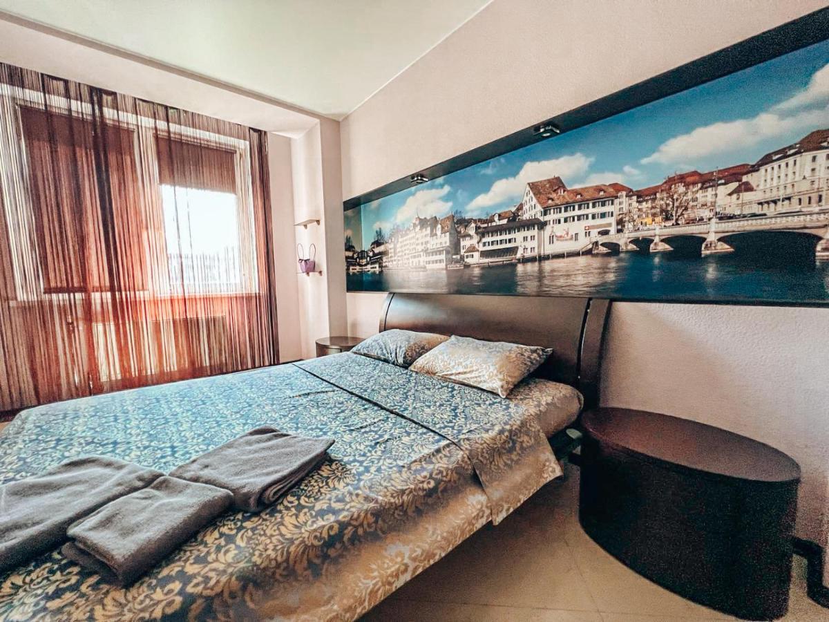 Cozy Apartments On The Left Bank Kiev Bagian luar foto
